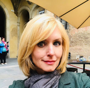 Meet your Posher, Deborah